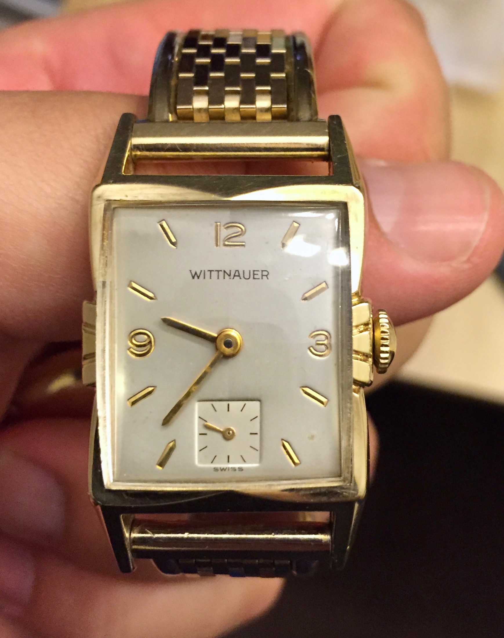 About – Vintage Watches America